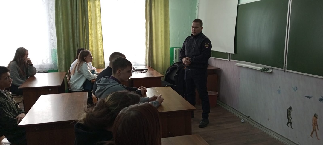 Профилактическое мероприятие, посвященное вреду наркомании и её последствиям, противодействию незаконному обороту наркотиков, а также проблеме терроризма среди молодёжи.